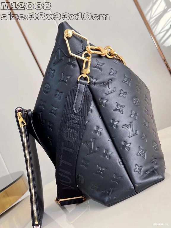 WIS HOBO COUSSIN LOUIS VUITTON MM 0319